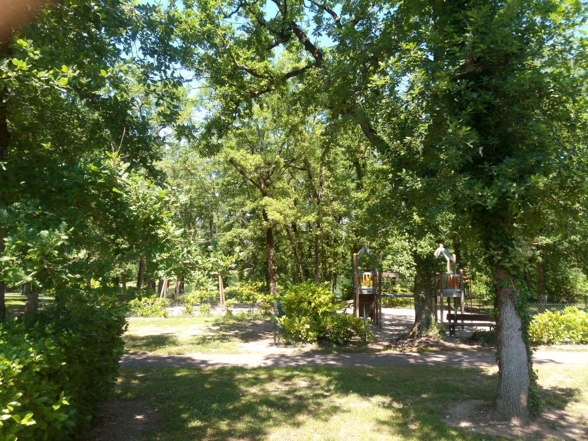 Residence Lac Mondesir Monflanquin Luaran gambar